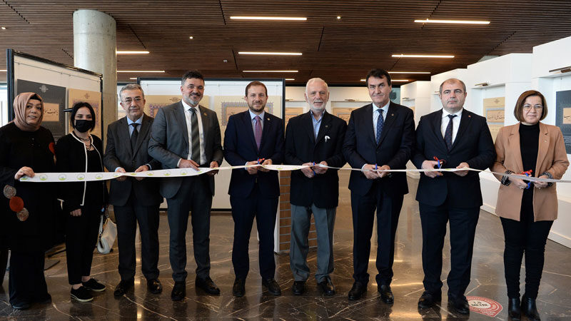 Osmangazi’de göz kamaştıran sergi Yansıttığı tarihi değerlere uygun konferans, panel ve çeşitli toplantılara ev