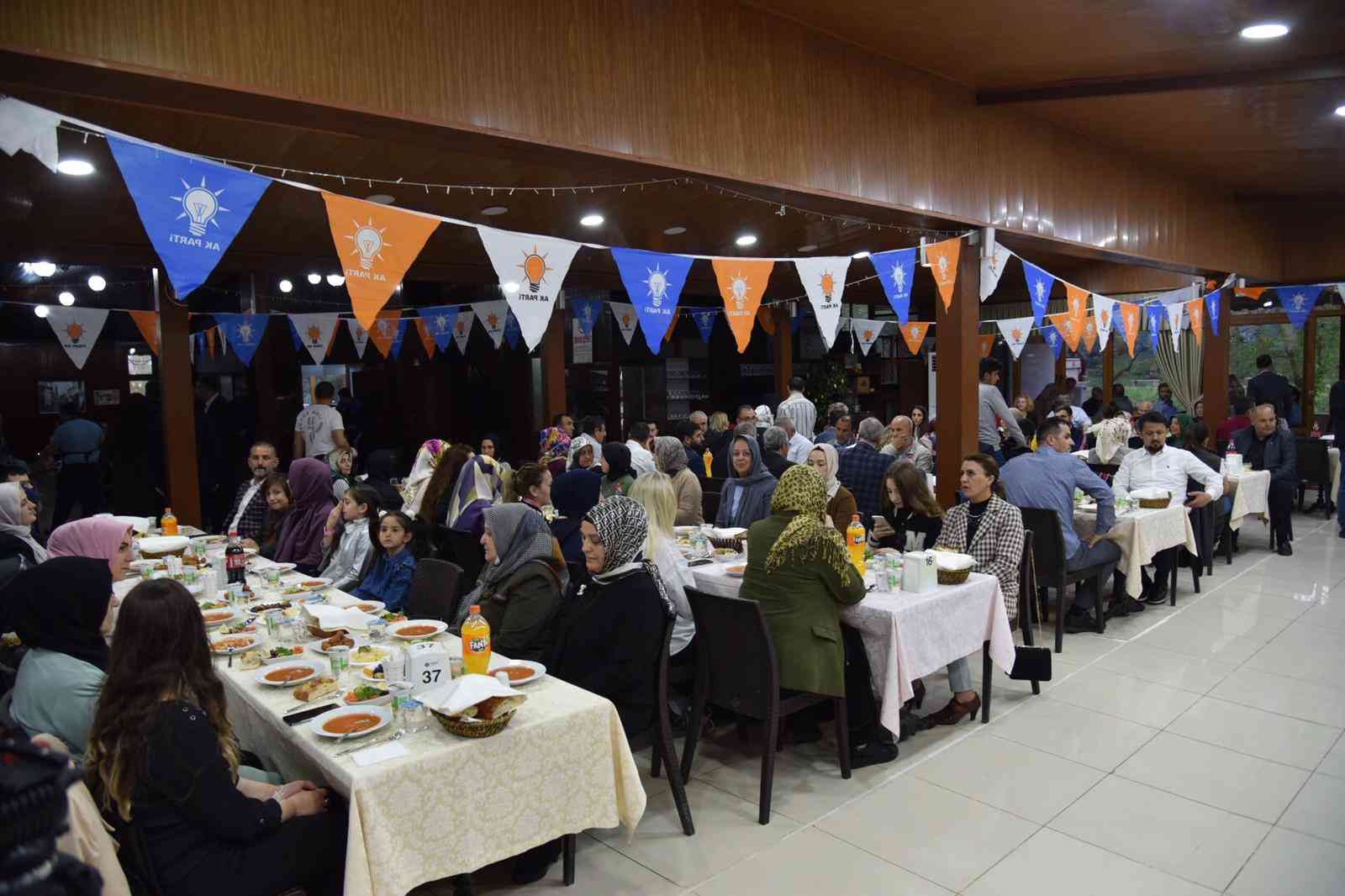 Davut Gürkan: Aziz milletimize yakışır daha nice hizmetlerle davamızla birlikte sürdüreceğiz