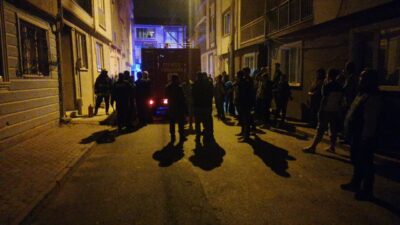 Bursa’da korkutan yangın! Mahalleli sokağa döküldü…
