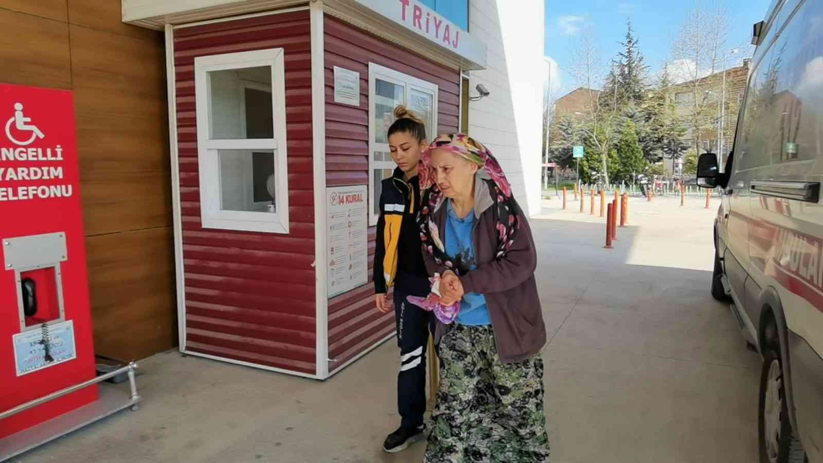 Bursa’da engelli genç annesini bıçakladı!