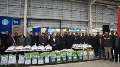 Büyükorhanlı çiftçiye fidan ve tohum desteği