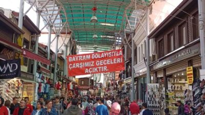Bursa’da özlenen görüntü! Artık geceleri de açık…