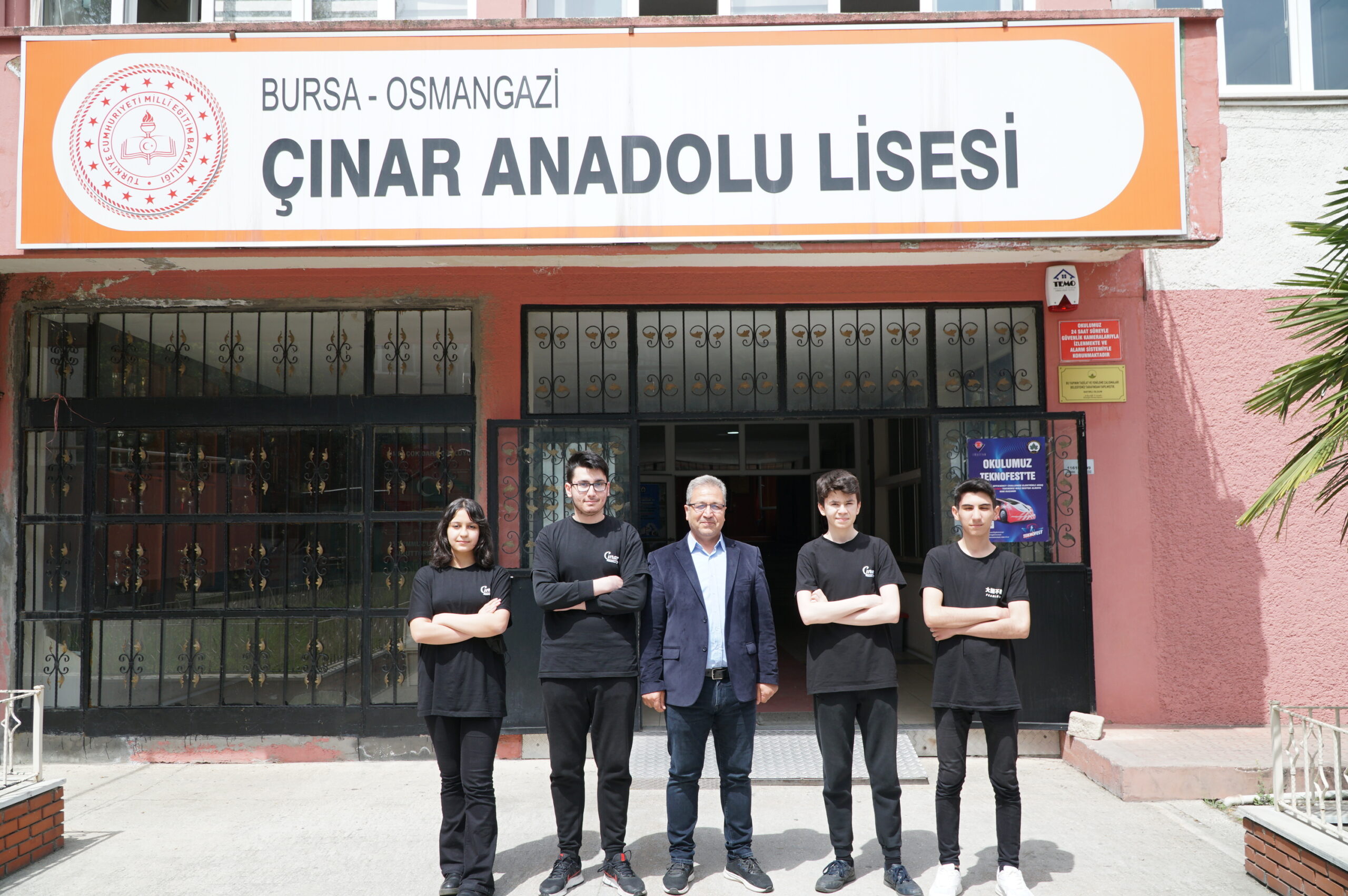 Bursa’nın yaratıcı öğrencileri destek bekliyor! Elektrikli araç üretecekler… Bursa’nın yaratıcı öğrencileri destek bekliyor! Elektrikli araç üretecekler…