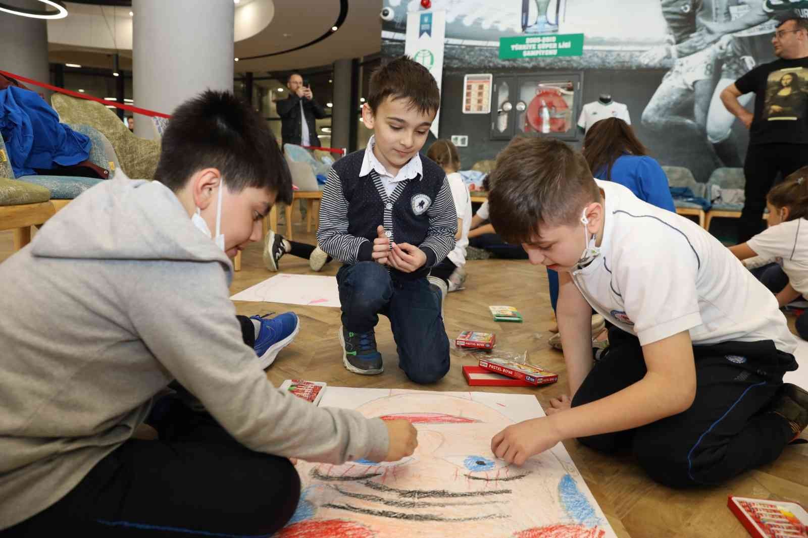 Çocukların renkli bayramı Çocukların renkli bayramı