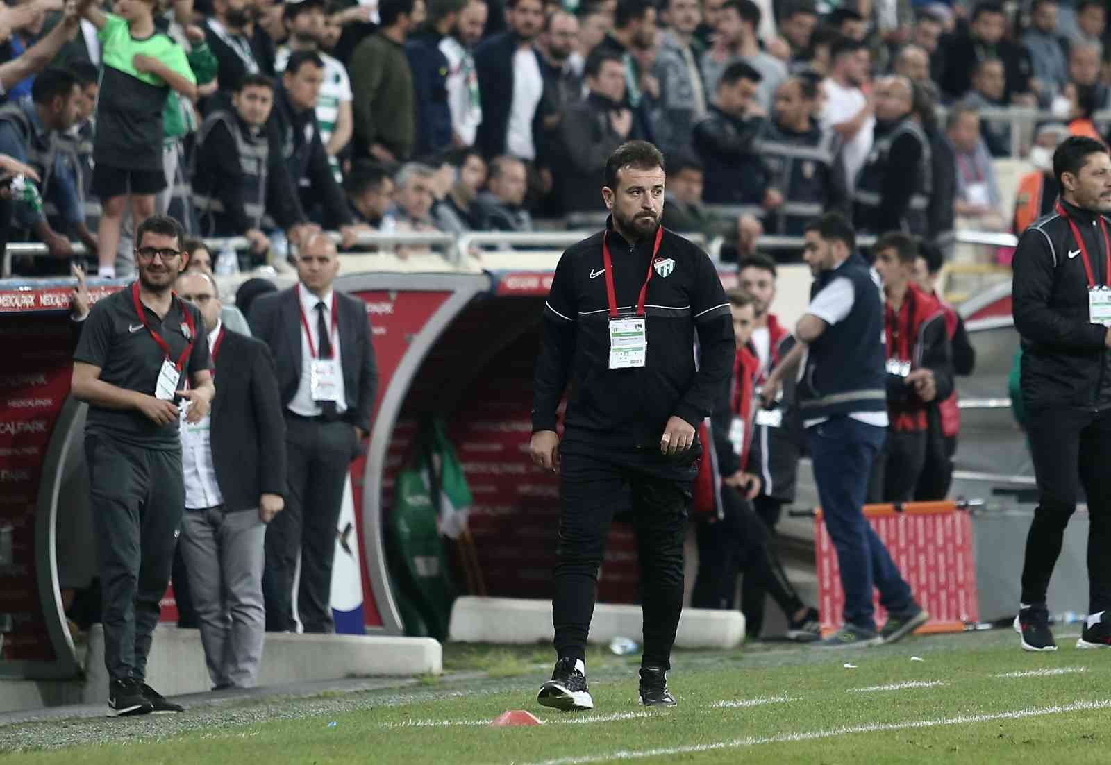 Bursaspor’dan sıcak maç yorumu; Bu takım ligde kalacak!