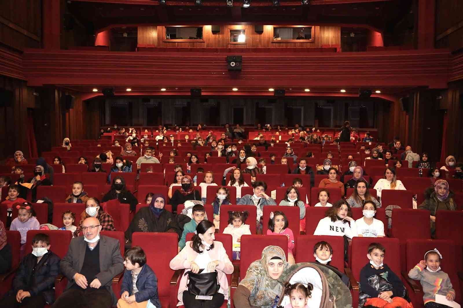 gursulu cocuklar ramazanda da tiyatro ve sinemayla bulusturuyor 07a948f
