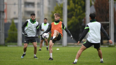 Bursaspor ara vermedi