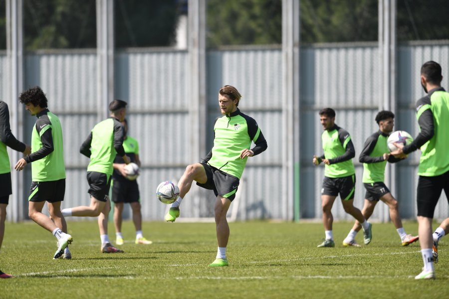 Hazırlıklar tamam! Bursaspor İstanbul yolcusu Hazırlıklar tamam! Bursaspor İstanbul yolcusu