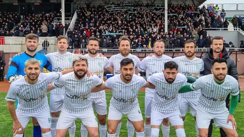 Bursa ekibi 3.Lig’in kapısından döndü! Finalde böyle kaybetmemeliydi… İnegöl Kafkasspor, Sapanca Gençlik'i penaltı atışları sonucunda 8-7 yenilerek tarihinde