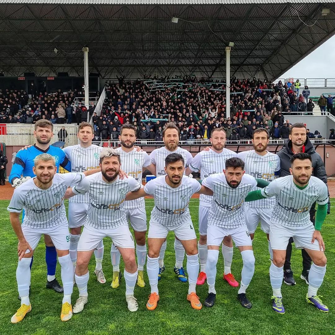 Bursa ekibi 3.Lig’in kapısından döndü! Finalde böyle kaybetmemeliydi… Bursa ekibi 3.Lig’in kapısından döndü! Finalde böyle kaybetmemeliydi…