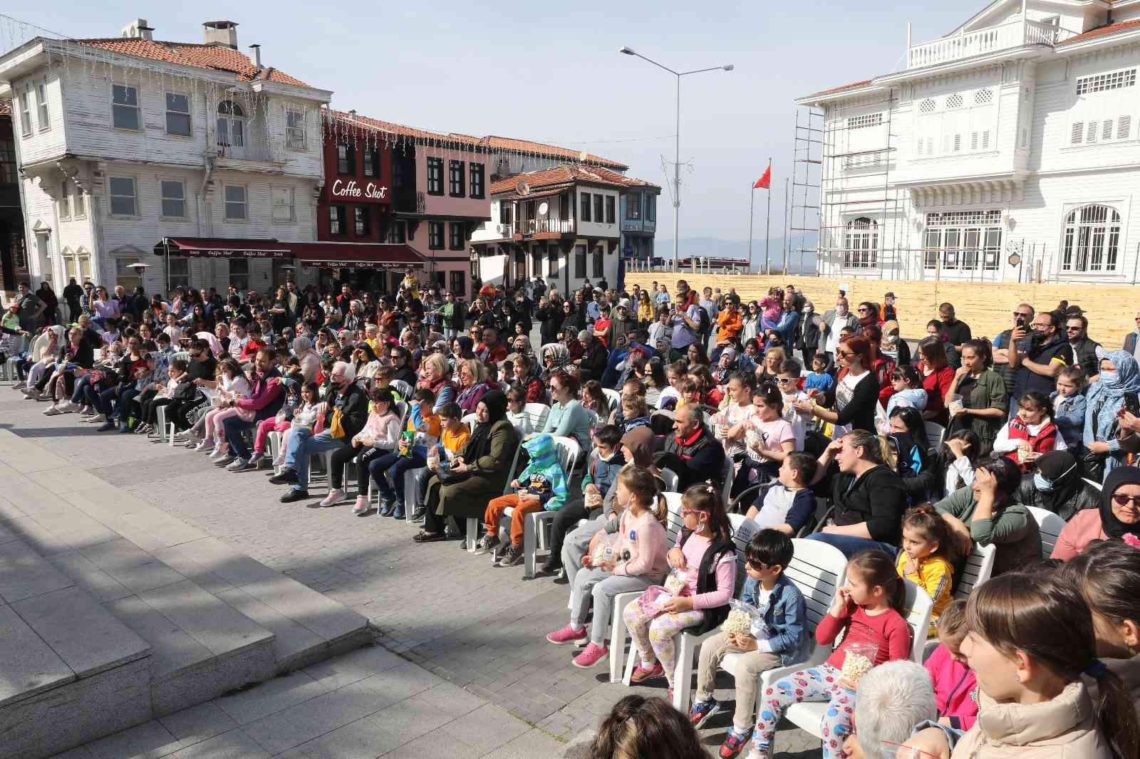 Mudanyalı çocuklar ara tatilde doyasıya eğlendi Mudanyalı çocuklar ara tatilde doyasıya eğlendi