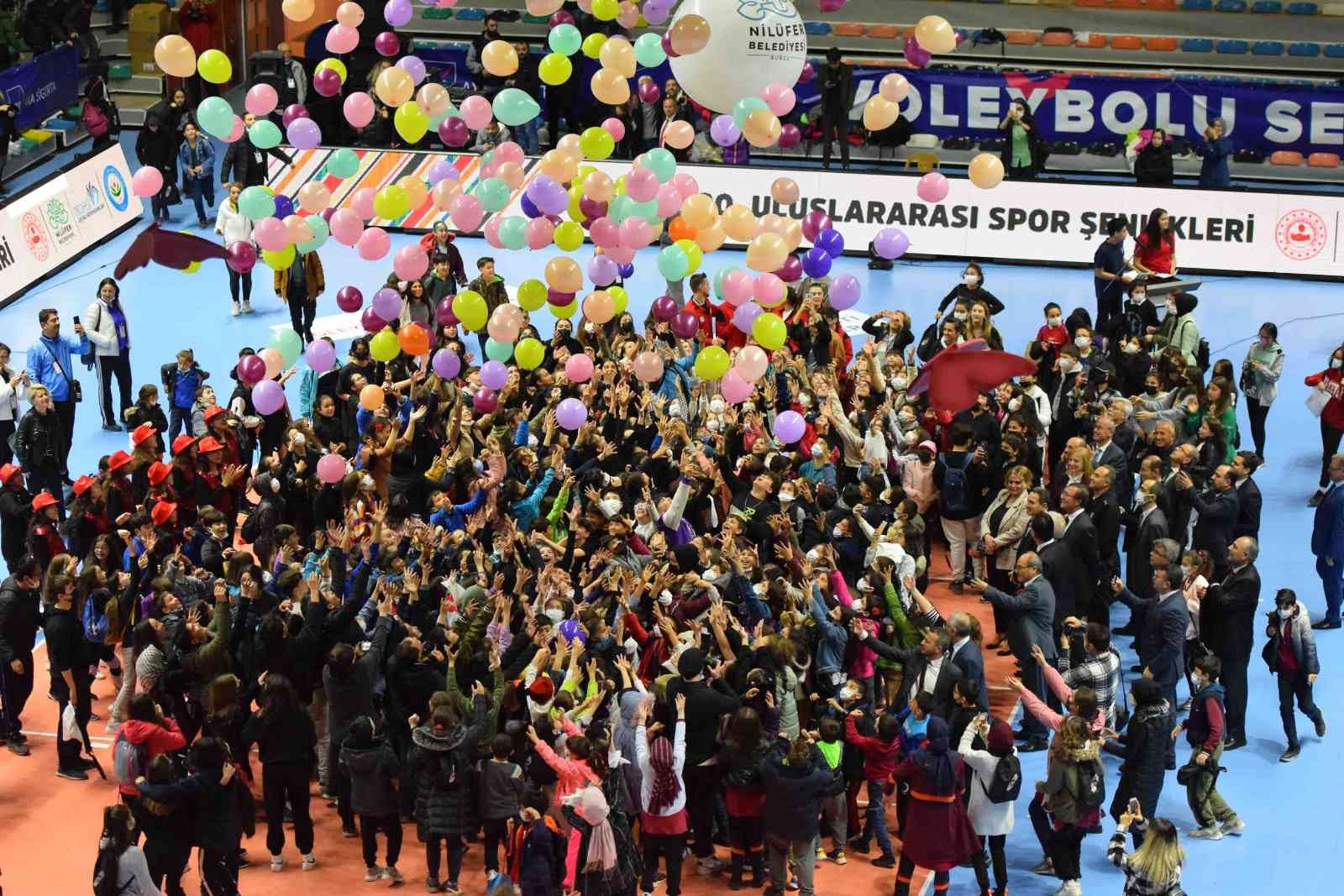 Nilüfer’de spor şöleni başladı Nilüfer’de spor şöleni başladı