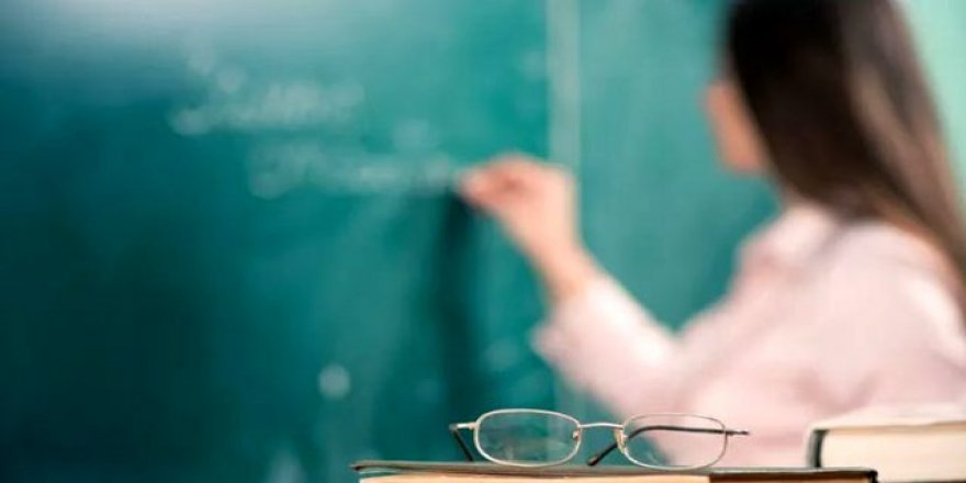 Bursa’da eğitimde iyileşme yok! ‘Öğretmenler artık kasiyerliği tercih ediyor’ Bursa’da eğitimde iyileşme yok! ‘Öğretmenler artık kasiyerliği tercih ediyor’