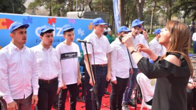 Bursa Büyükşehir Belediyesi’nin ‘Dünya Otizm Farkındalık Günü’ dolayısıyla hazırladığı programda,