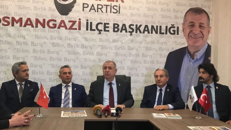 Zafer Partisi Genel Başkanı Ümit Özdağ, "Suriyelilerle, Afganlarla dostluğumuz, kardeşliğimiz