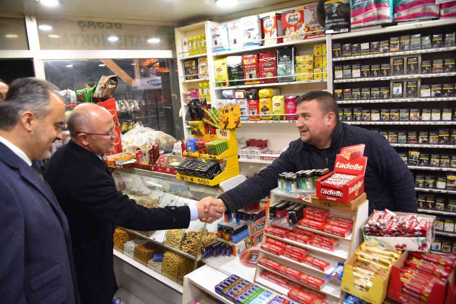 Ramazan sevinci Keles halkı ile paylaşıldı