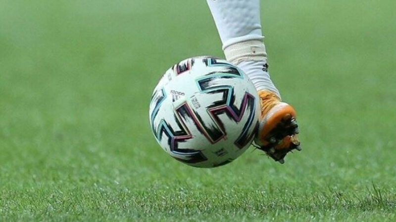 Spor kulüplerini ‘yolunacak kaz’ gibi görme devri kapanıyor! Olay Gazetesi Yazarı Mustafa Özdal, spor yasası teklifiyle ilgili düşüncelerini