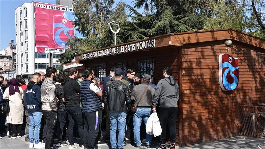 Trabzonspor-Antalyaspor maçının biletleri 5 dakikada tükendi
