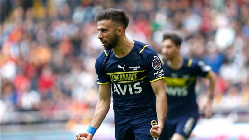 Sarı-lacivertli kulüp, 5,5 milyon avro karşılığında bonservisini aldığı Uruguaylı futbolcu