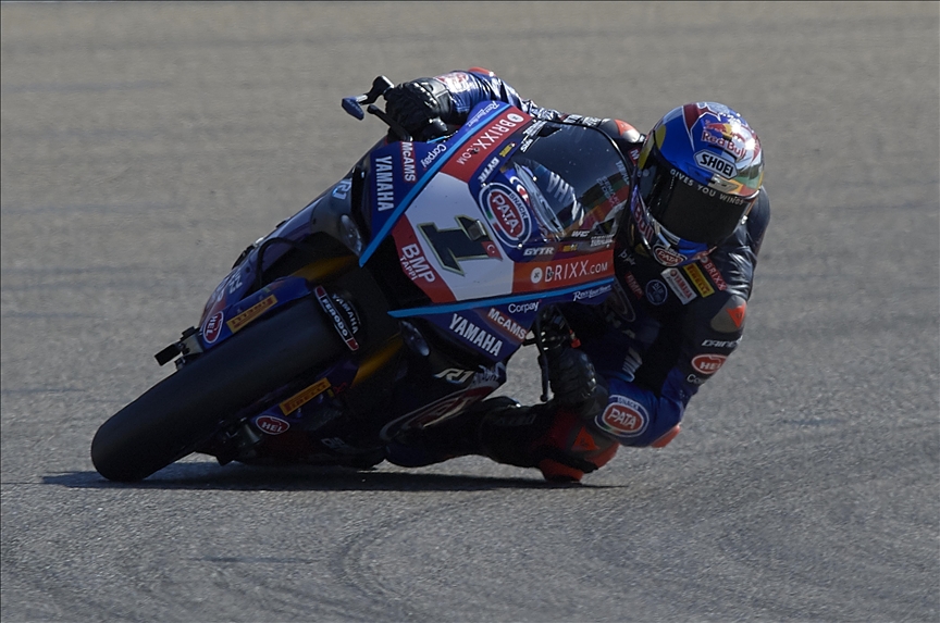 Toprak Razgatlıoğlu, Hollanda’daki Superpole yarışında 3. oldu