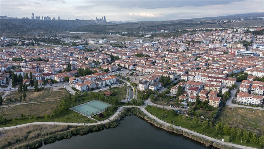 Konut fiyatları bir yılda ikiye katladı