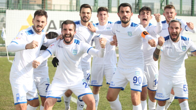 3.Lig’deki Bursa takımı yerini garantiledi! İşte 2.Lig yolundaki ilk rakibi… TFF 3.Lig 1. Grup'taki Bursa Yıldırımspor son maçında deplasmanda Hendekspor'u