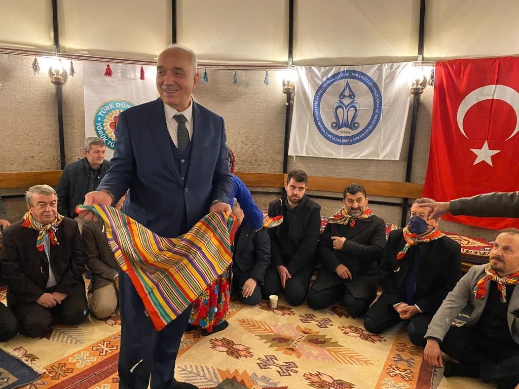 Yörük Türkmen Birliği, Türk Dünyası öğrencileriyle buluştu 1 yoruk turkmen birligi turk dunyasi ogrencileriyle bulustu 2a1f754
