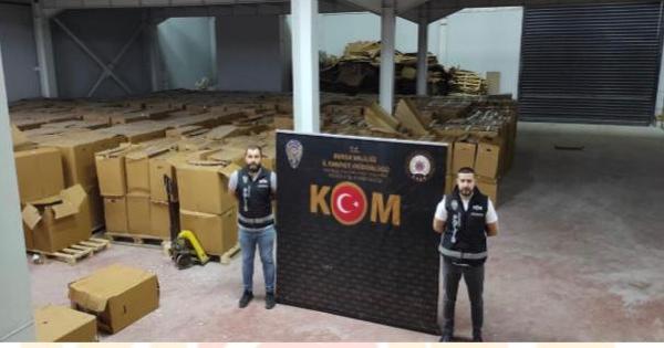 Bakan Soylu duyurdu! Bursa’da operasyonda 50 milyon adet… Bakan Soylu duyurdu! Bursa’da operasyonda 50 milyon adet…