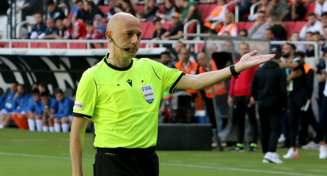 FIFA’dan Cüneyt Çakır kararı