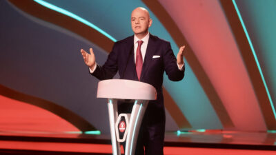 FIFA Başkanı Gianni Infantino, Katar'da düzenlenecek 2022 FIFA Dünya Kupası'nın