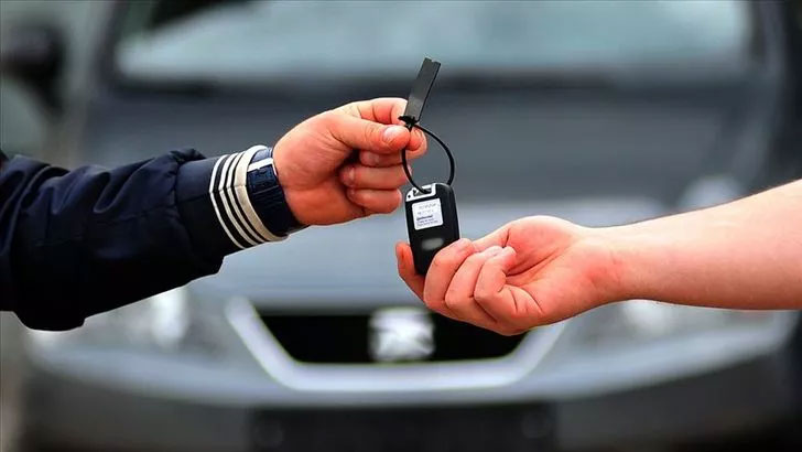 ‘Rent a car’ şirketinden akılalmaz tuzak! Araçlara zarar verip müşterileri dolandırmışlar