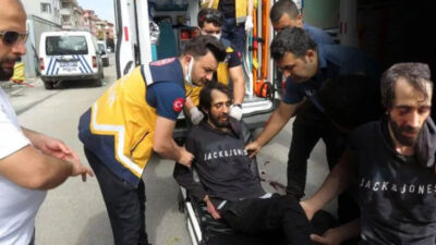 2. kattan gelen dehşet! Köpeği bıçakladı, komşusuna saldırdı