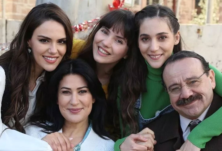 Ünlü oyuncu köpek saldırısına uğradı! ‘Yürüyemiyorum’