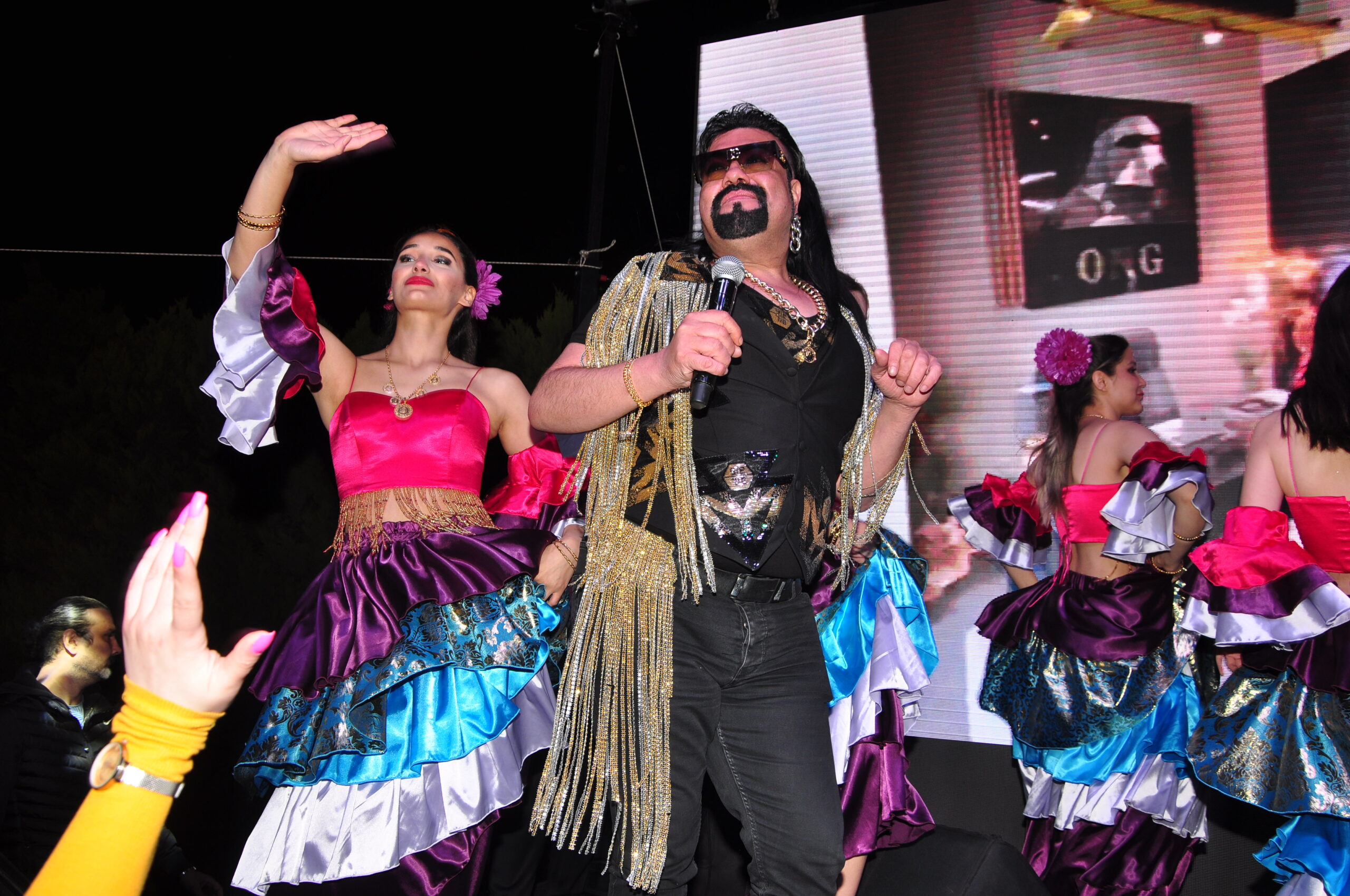 Bursa’da bahara renkli merhaba! Kobra Murat coşturdu… Bursa’da bahara renkli merhaba! Kobra Murat coşturdu…