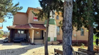 İnşaat işçileri, cami kubbesinden düştü: 1 ölü, 1 yaralı