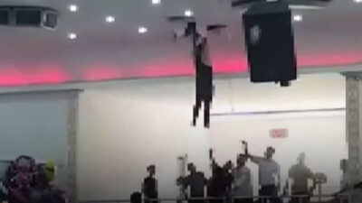 Akıllara durgunluk veren olay! Düğünde başlarını yukarı kaldırdılar…