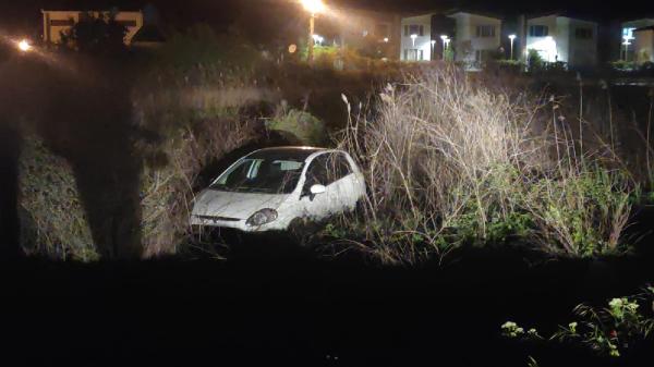 Bursa’da 60 kilometrelik kovalamaca! Aracı bırakıp kaçtılar