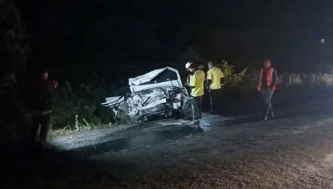 Ters yön kazasında 3 ölü