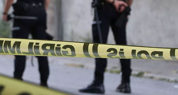 Düğün yapma tartışmasında karısını boğarak öldürdü