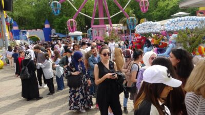 Bursa’da bayram harçlığını toplayan oraya koştu!