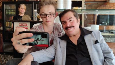 Bursa’da herkes onu Orhan Gencebay olarak biliyor