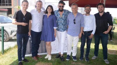 Ünlü popçu sahnenin tozunu atacak