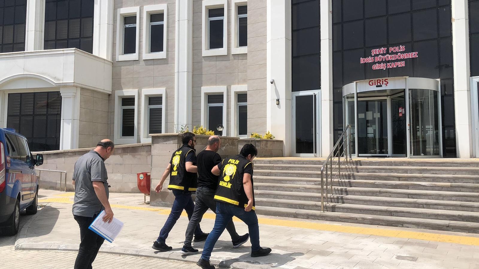 Gemlik’te cinayet zanlısı tutuklandı