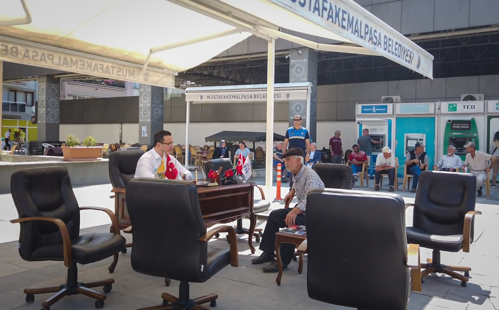 Dünyanın en büyük makam odasına yoğun ilgi