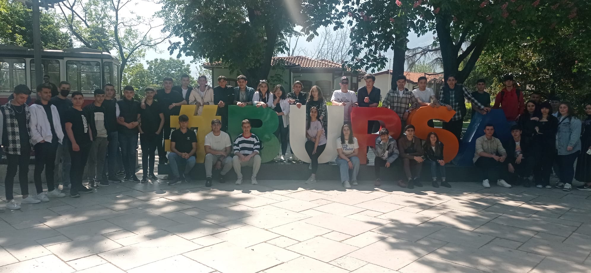 Başkan Mustafa Işık: ‘Bursamızın köklü tarihini gençlerimize tanıtıyoruz’