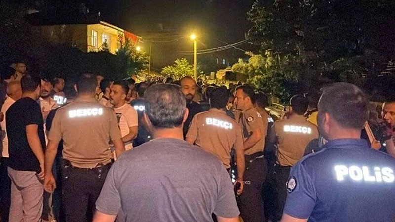 Kimlik soran bekçilere silah gösterdiler! 2’si uzman çavuş 5 gözaltı Kimlik soran bekçilere silah gösterdiler! 2’si uzman çavuş 5 gözaltı