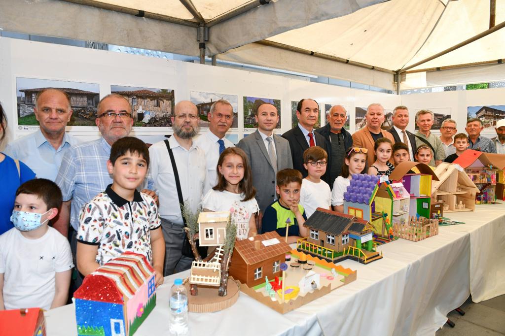 TARİHE TANIKLIK ETMİŞ 100 EV VE KONAK SERGİSİ MUSTAFAKEMALPAŞA’DA 2
