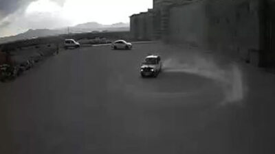 800 yıllık Zazadın Hanı’nın bahçesinde drift yaptı!