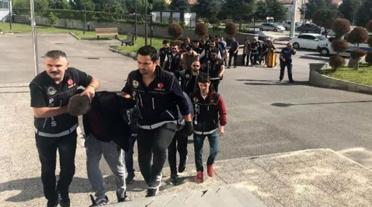 ‘Dayı’ operasyonunun 17 şüphelisi adliyede
