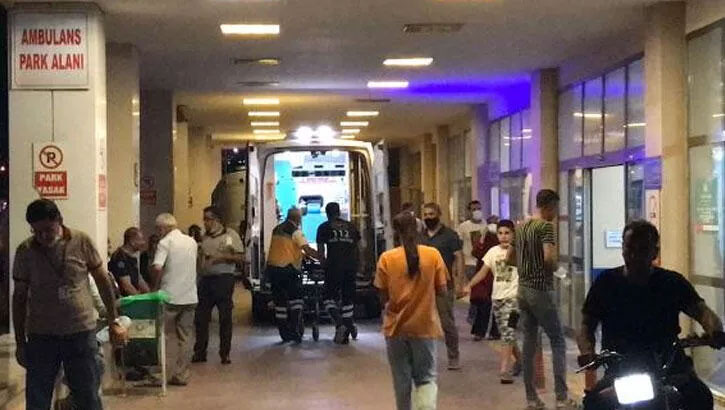 Zincirleme kaza: 2 ölü, 8 yaralı